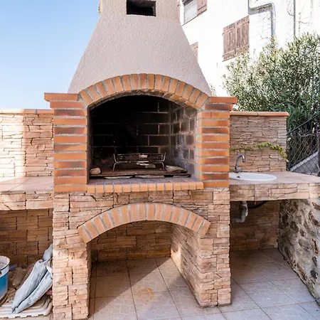 Apartamento Spacieux à Avec Piscine Partagée