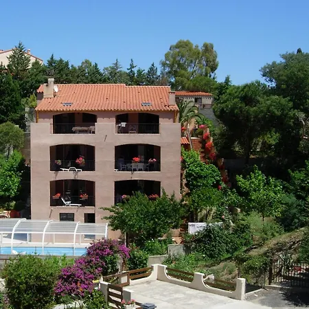 Apartamento Spacieux à Avec Piscine Partagée